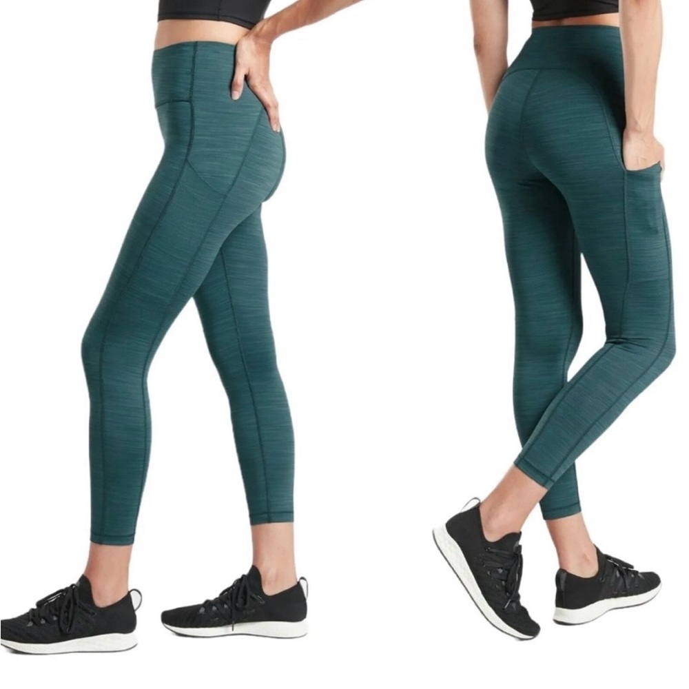 Athleta Ultimate Stash Pocket 7/8 Tight